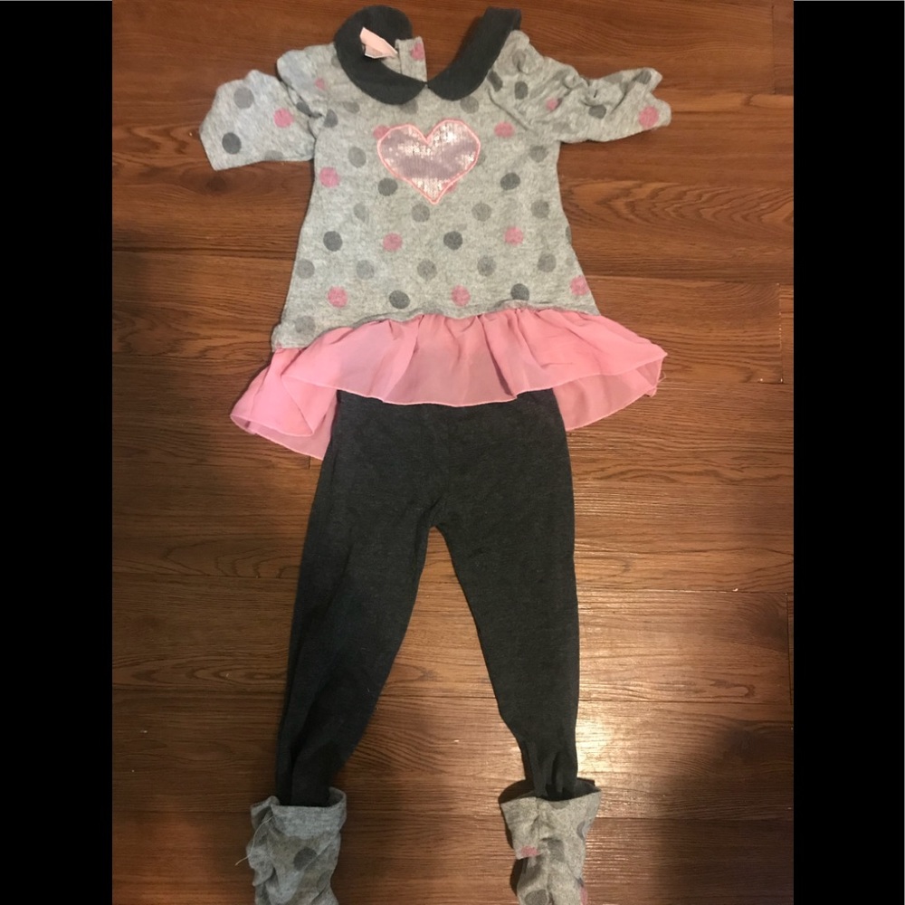 Girls matching set 4t